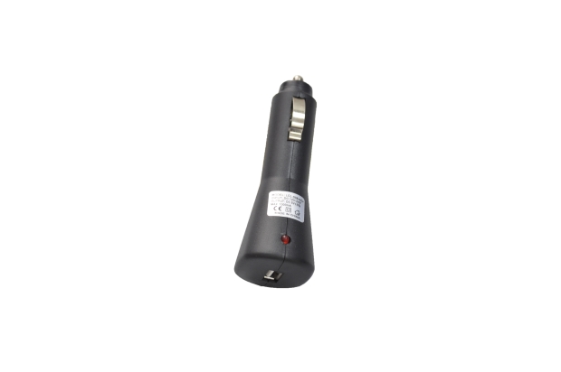 Зарядное устройство от прикуривателя USB 12V/5V 1.0A LCL-506