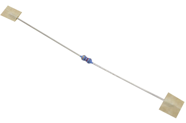 Резистор   0.125W     820 OM