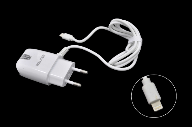 14537 Сетевое зарядное устройство Walker WH-23 для Apple iPhone 5/6/7 2.0А, белое