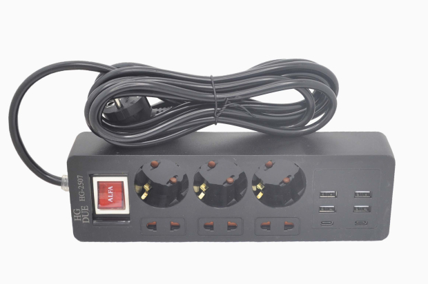 Сетевой удлинитель HG-2507 220V 3 евророзеток+4USB+Type-C 3.0м черный