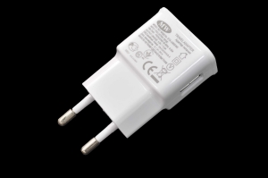 Зарядное устройство 220V-5V 2.0A USB ETA-U90EWE (Manwell)