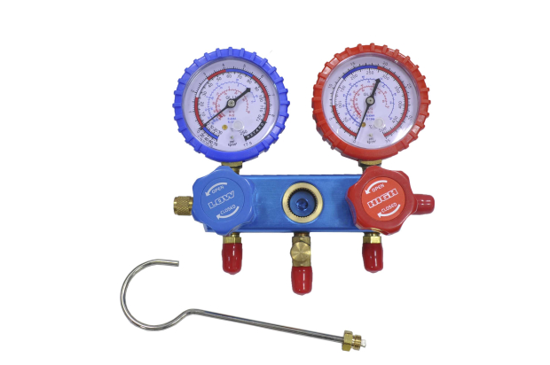 00-00000450 Коллектор двухвентильный A2P для R12, R134, R22, R404 d68mm
