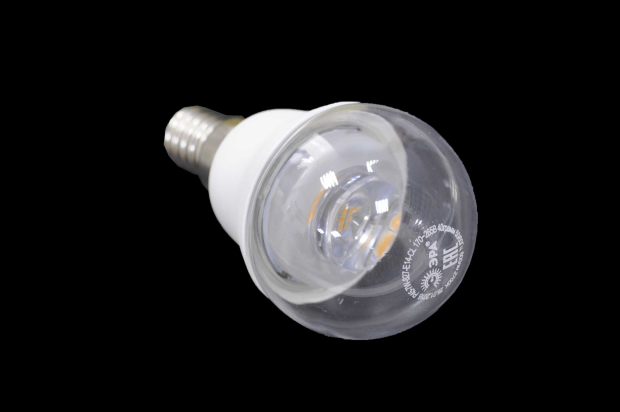Лампа светодиодная Эра LED smd P45-7W-827-E14-Clear