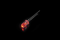 Светодиод  5мм FYL-5013 URC - красный (3000mcd, 2.0-2.1V, 20° 620nm)