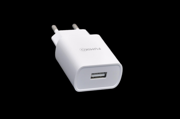 Сетевое зарядное устройство Fumiko CH07 1USB, 2.1A, белое