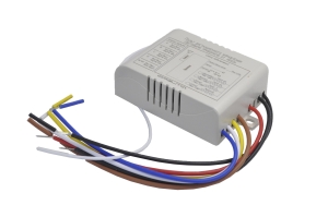 Универсальный пульт для световых приборов Орбита OT-HOS04 (220V - четыре канала)