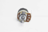 Резистор переменный WH138-4 F 3+2pin  B50K d=24mm L=20mm моно с выкл.