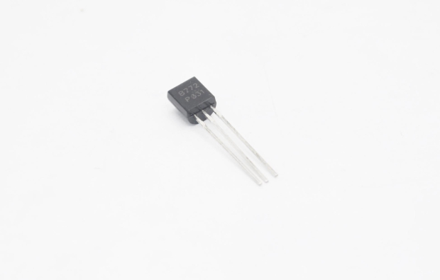 2SB772 (40V 3A 0.5W pnp) TO92 Транзистор