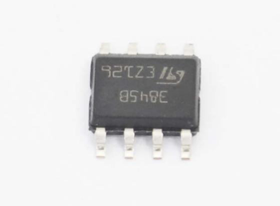 UC3845BD2TR-LF (3845B) SO8 Микросхема