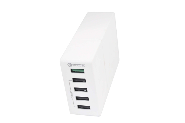 54037 Сетевое зарядное устройство ACD (ACD-Q525-X3W)  QC3.0, 1 USB+4x2,4A USB(12A общее)