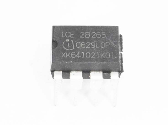ICE2B265 Микросхема