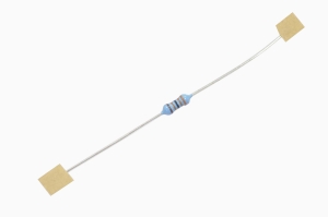 Резистор   0.25W    330 kOm