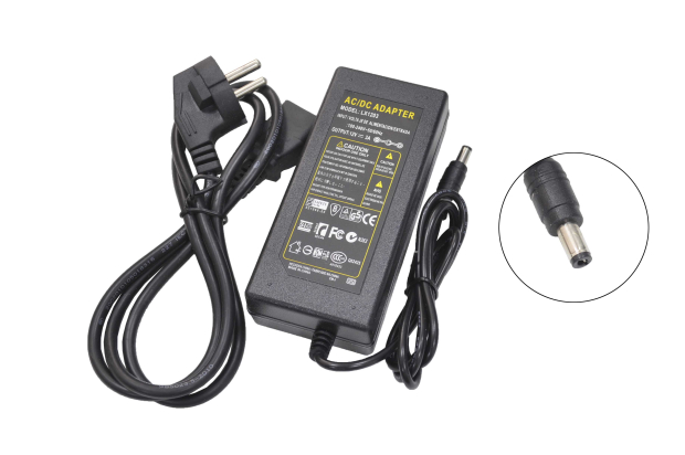 Блок питания 220V/12V  3.0A X-1203 (5.5x2.5) импульсный (адаптер)