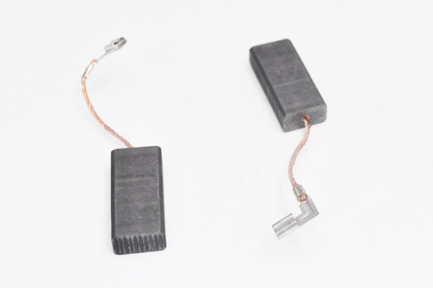 948-619 Электроугольная щетка 6х11х25 для Makita-350, поводок клемма-мама, выход сбоку