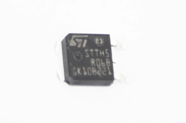 STTH5R06B (600V, 5A, <40ns) D-PAK Диод
