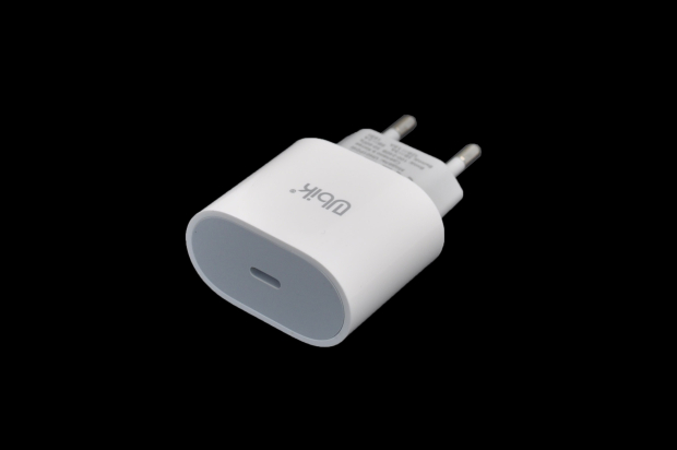 UH01PDW Сетевое зарядное устройство UBIK Type-C, 3A, белый