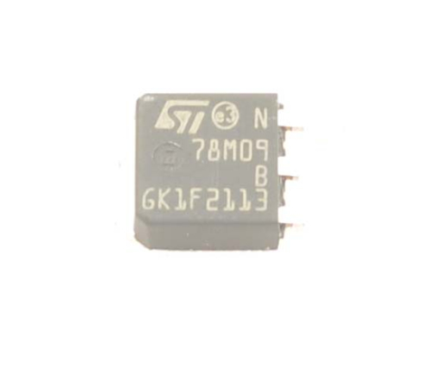 L78M09ABDT (9.0V 0.5A) DPAK Микросхема