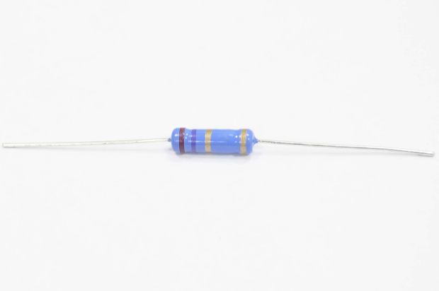 Резистор   2W       2.7 Om