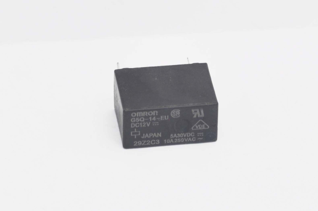 Реле G5Q-14-EU Катушка 12V, одна группа, 5А 20.5х10.2х15.3