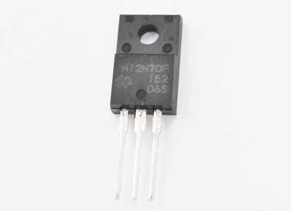 M12N70F (700V 12A 40W N-Channel MOSFET) TO220F Транзистор
