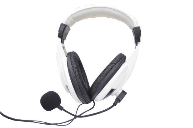 0293045 Наушники Defender Gryphon HN-750 white с регулятором громкости (2м)