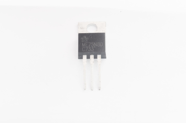 ME75N80 (75V 80A 300W N-Channel MOSFET) TO220 Транзистор