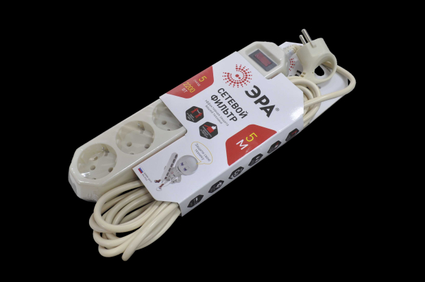 Сетевой фильтр Эра 220V 5 евророзеток 5,0м (сл. кость) USF-5es-5m-I