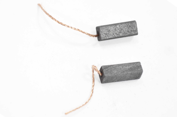 683A Электроугольная щетка 5.3x6.3x16 с проводком (сепараторы КС)
