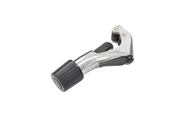 090551 Труборез (от 3-28мм)