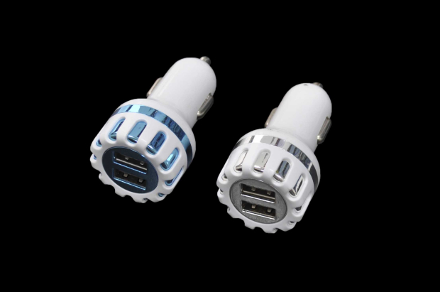 Зарядное устройство от прикуривателя 2USB (2.1A + 1A) XKY-031